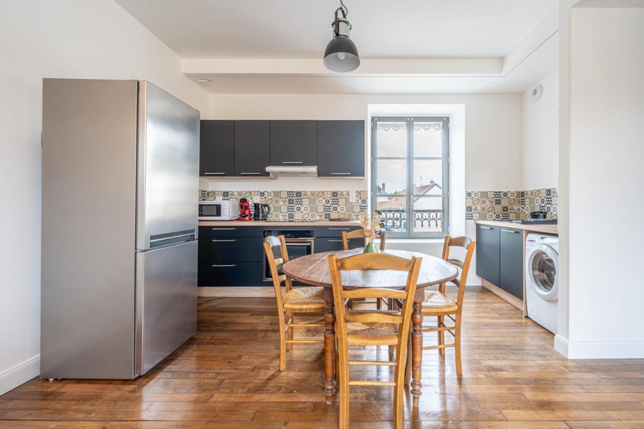 Apartment Duplex Et Martin Le Beau